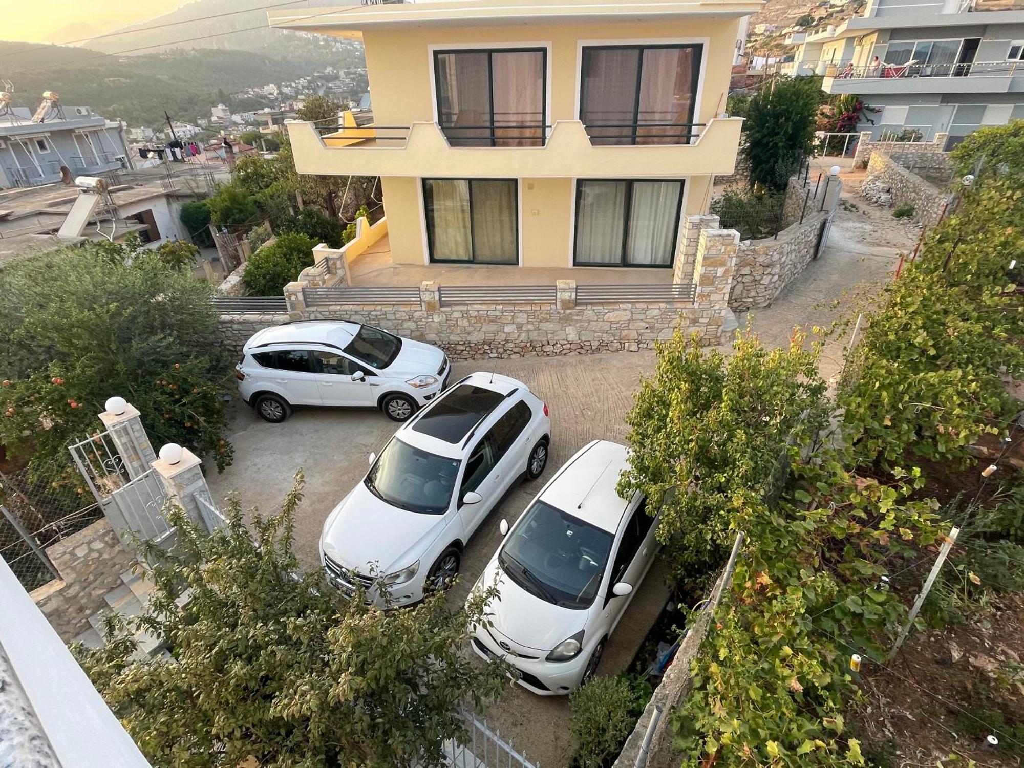 Tasos Rooms Himarë Eksteriør billede