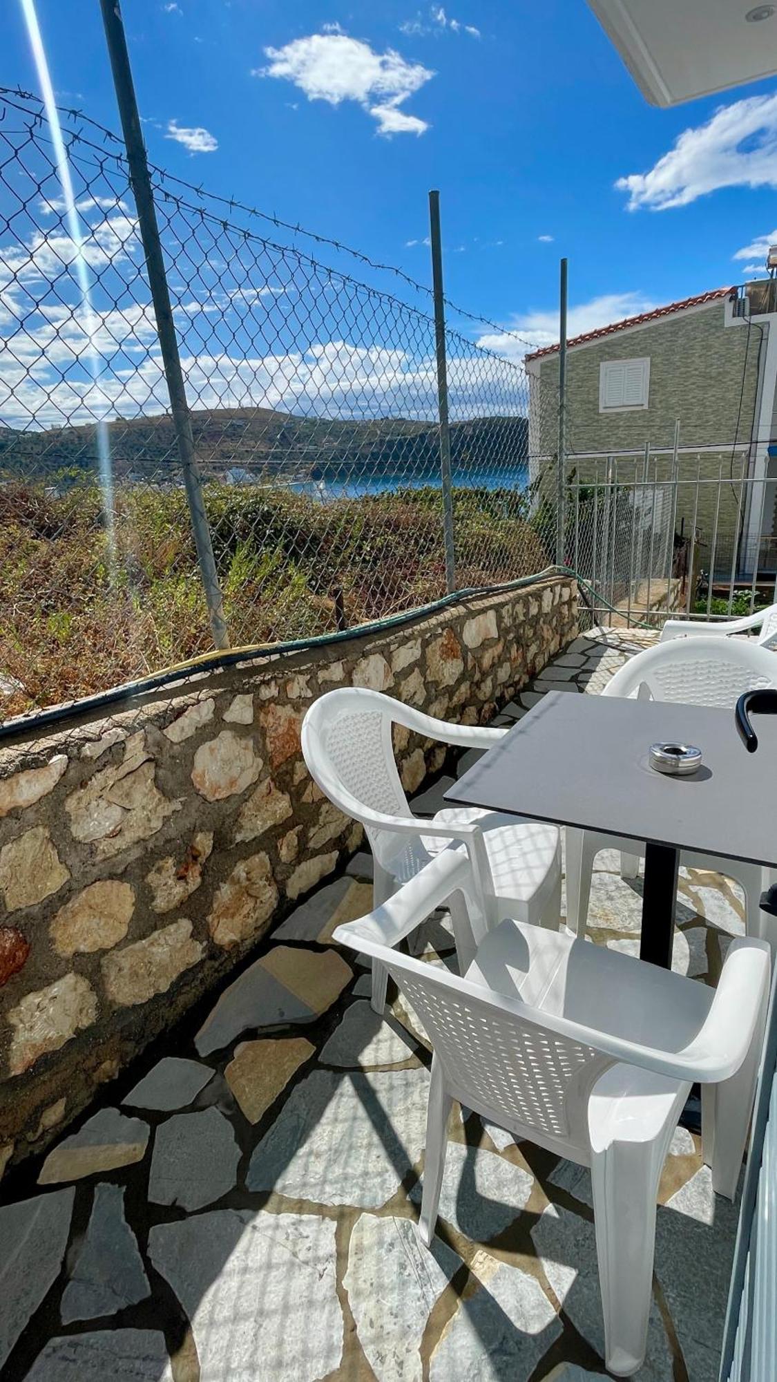 Tasos Rooms Himarë Eksteriør billede