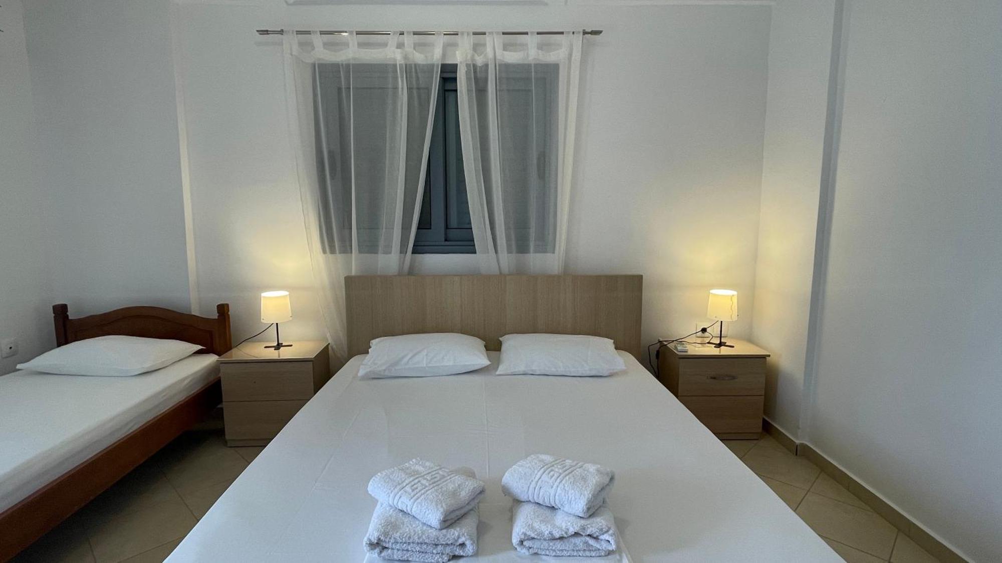Tasos Rooms Himarë Eksteriør billede